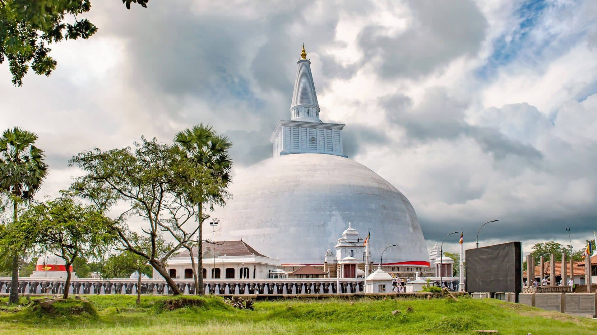 Cultural Triangle Tour